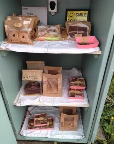 Photo 1 of 3 — Big Cakes Wee Buns