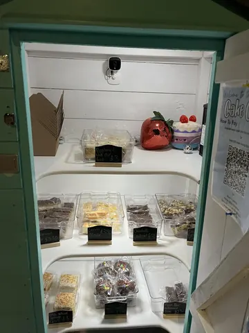 Photo 4 of 4 — Coastal Cakes