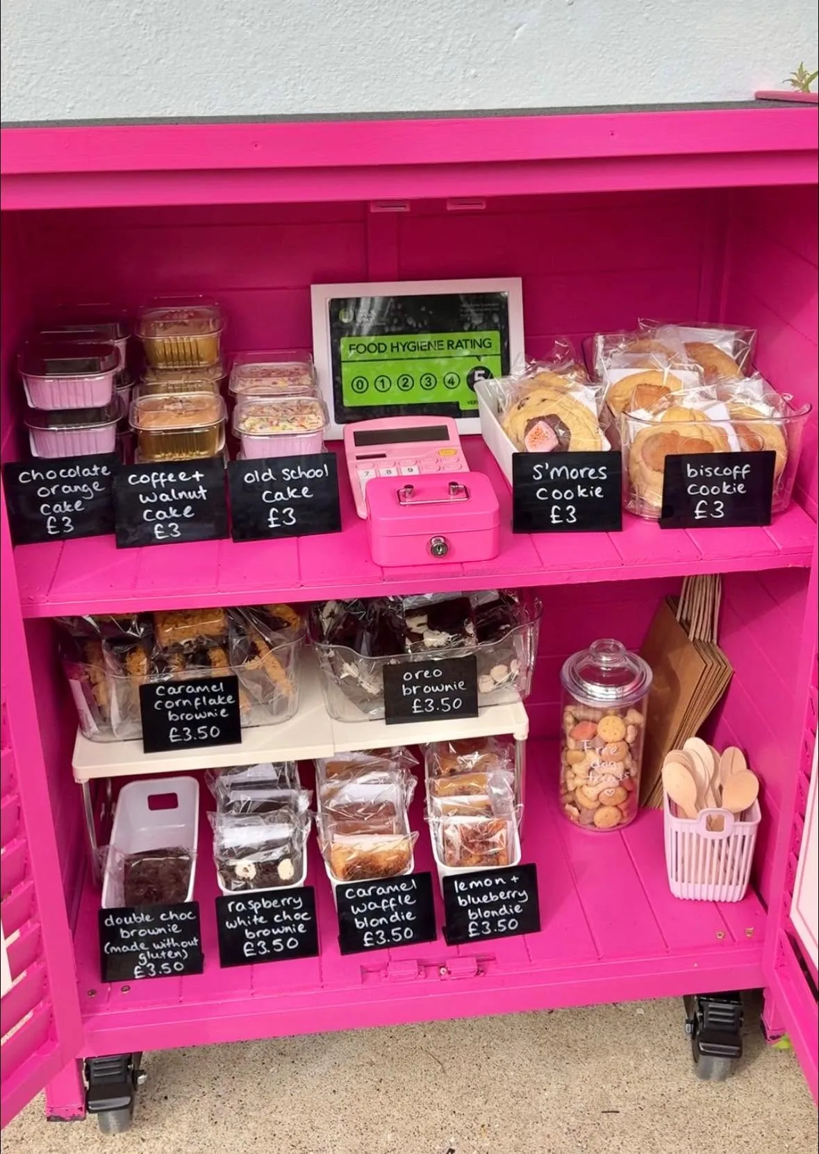 Flour and Fox: honesty box on HonestyBox.uk