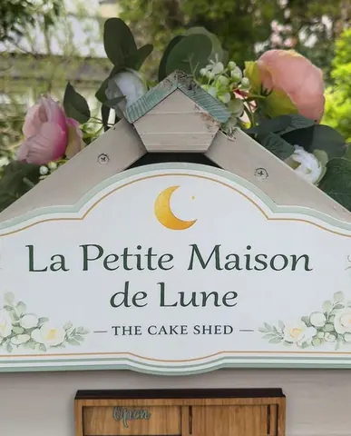 Photo 1 of 1 — La Petite Maison de Lune