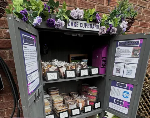Photo 2 of 2 — Mailboxmunchies Cake Cupboard