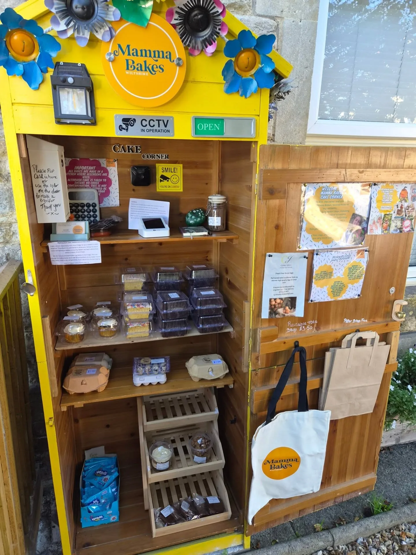 Mamma Bakes Cake Corner: honesty box on HonestyBox.uk