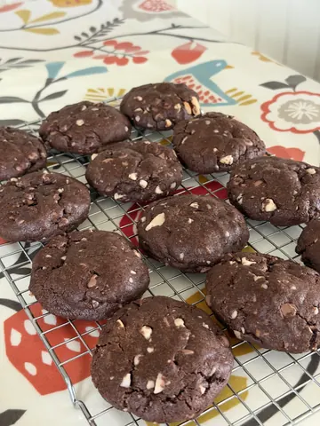A tray of chocolate chip cookies.