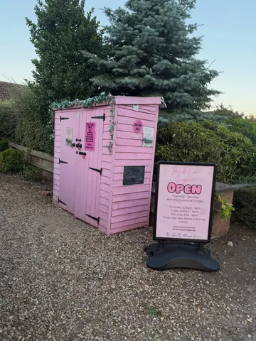 Photo 3 of 4 — The Cake Shed Surfleet by Cakes by Melissa George