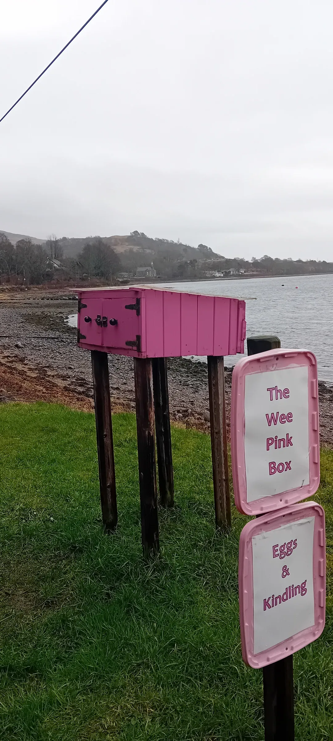The wee pink box: honesty box on HonestyBox.uk